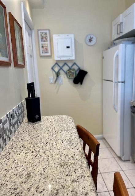 Fortlauderdale Beach Apartment 포트 로더데일 외부 사진